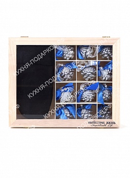 Изображения Варежки и шишки